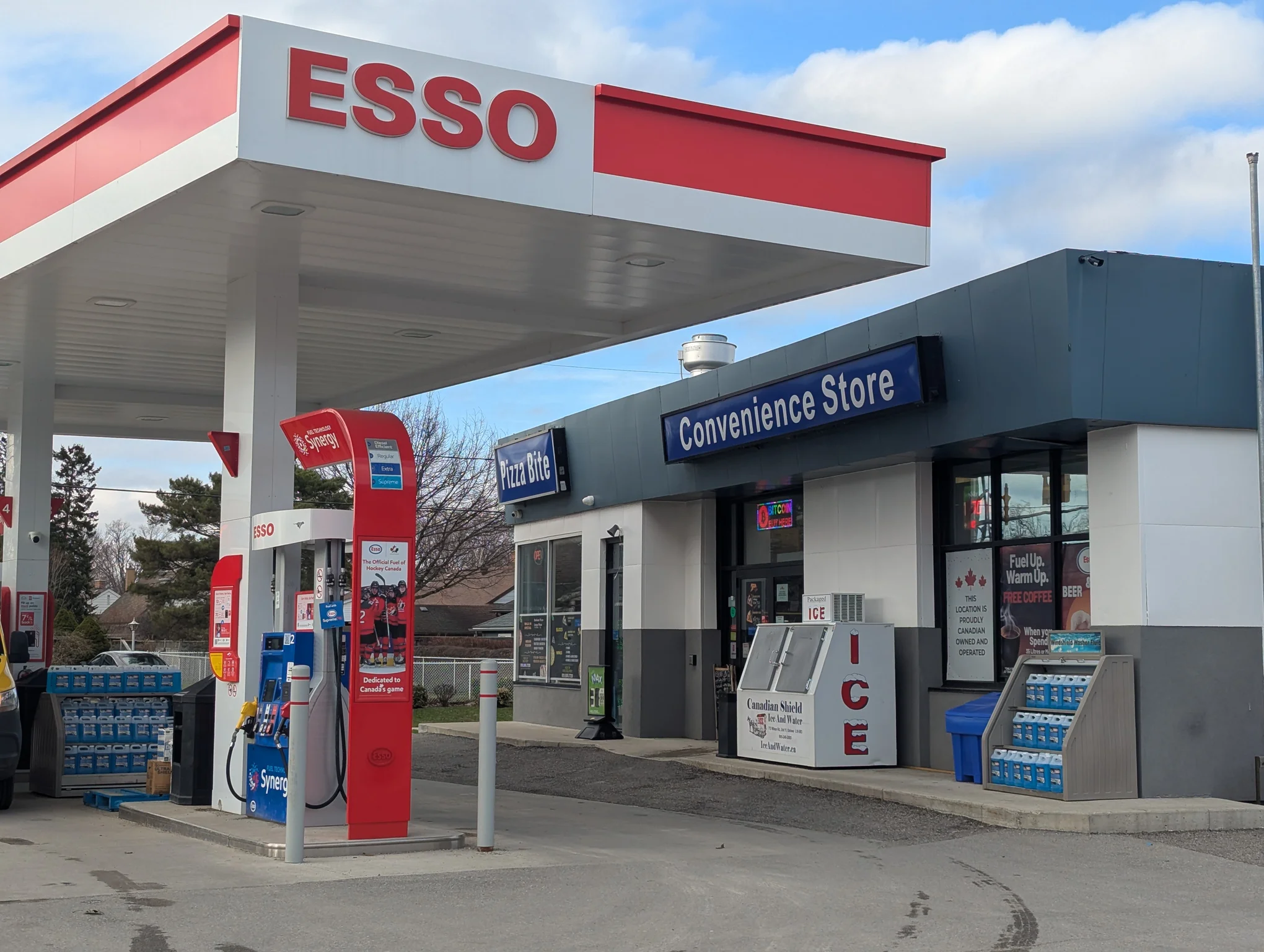 An Esso gas station, which contains Pizza Bite